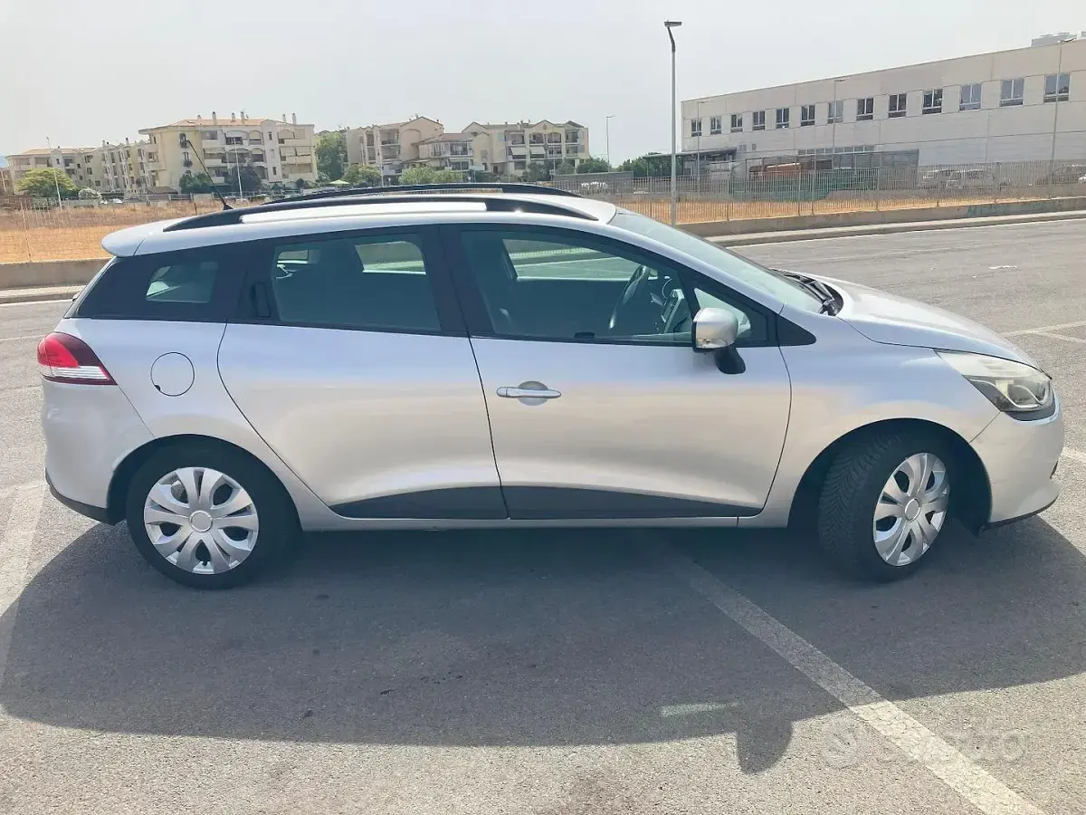 Usata Renault Clio 90 CV (66 kW) 2016 Grigio Station wagon