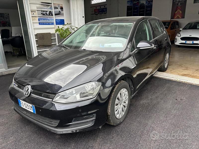 Usata VW Golf VII Comfortline 110 CV (80 kW) 2016 Nero Berlina