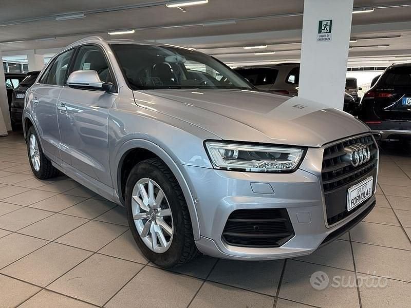 Usata Audi Q3 Business 150 CV (110 kW) 2015 Grigio SUV