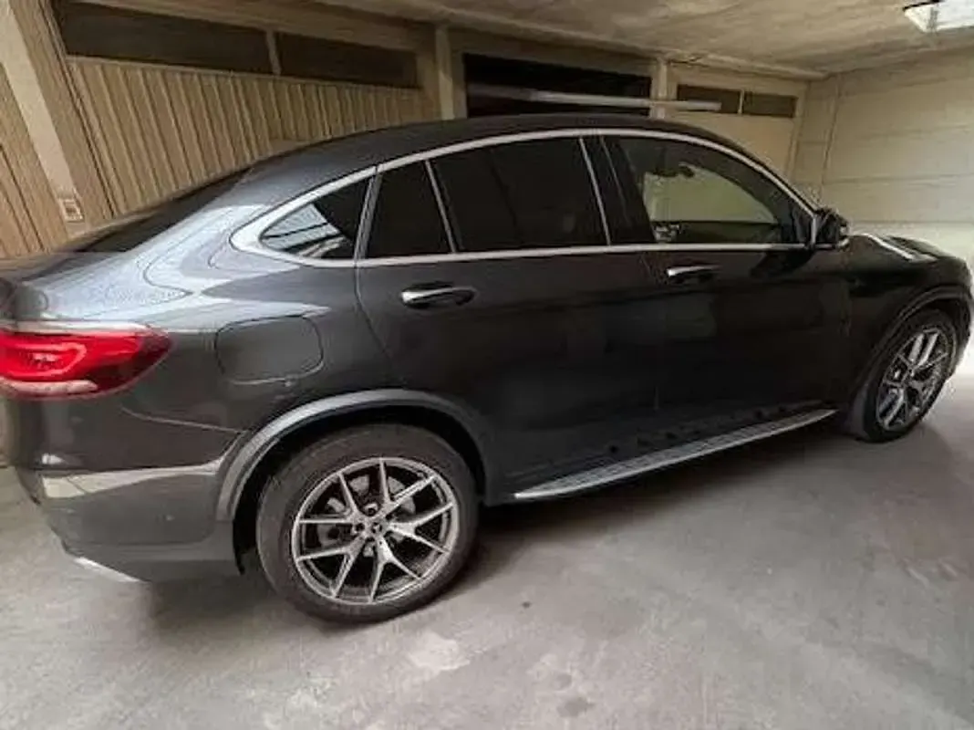 Usata Mercedes GLC220 Premium 194 CV (142 kW) 2022 Grigio SUV