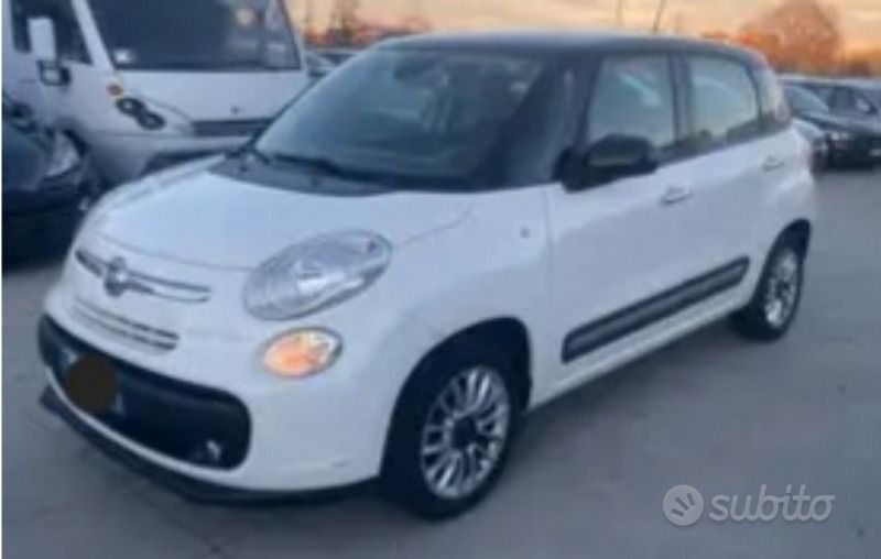 Bianco Usata 2018 Fiat 500L Monovolume | 11.500 € (Buon prezzo) - Immagine 1/4