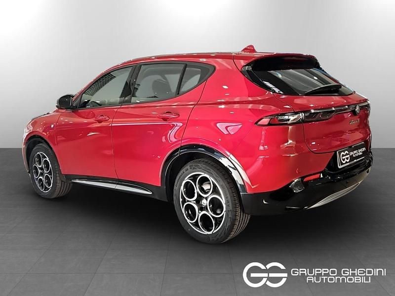 Usata Alfa Romeo Tonale Ti 131 CV (96 kW) 2024 Rosso alfa SUV