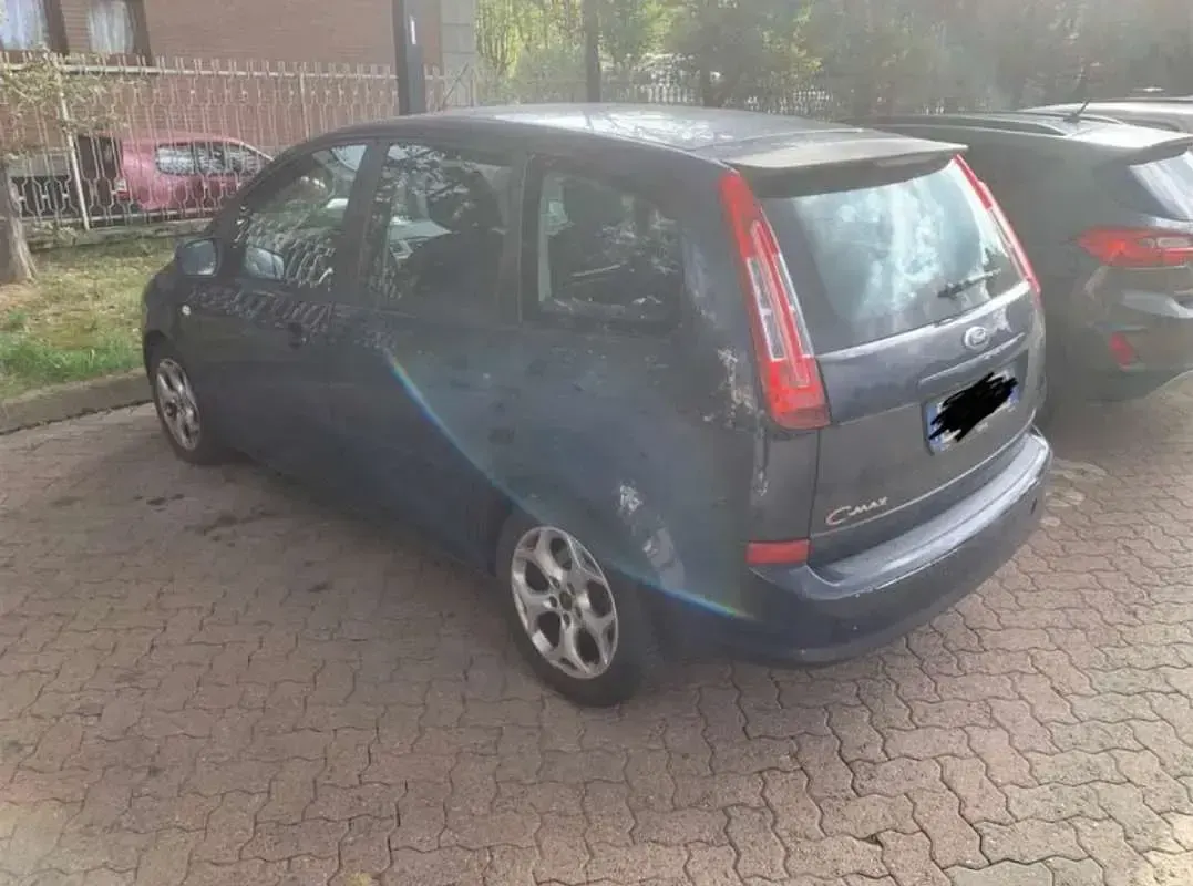 Usata Ford C-MAX Titanium 145 CV (106 kW) 2010 Blu/azzurro Monovolume