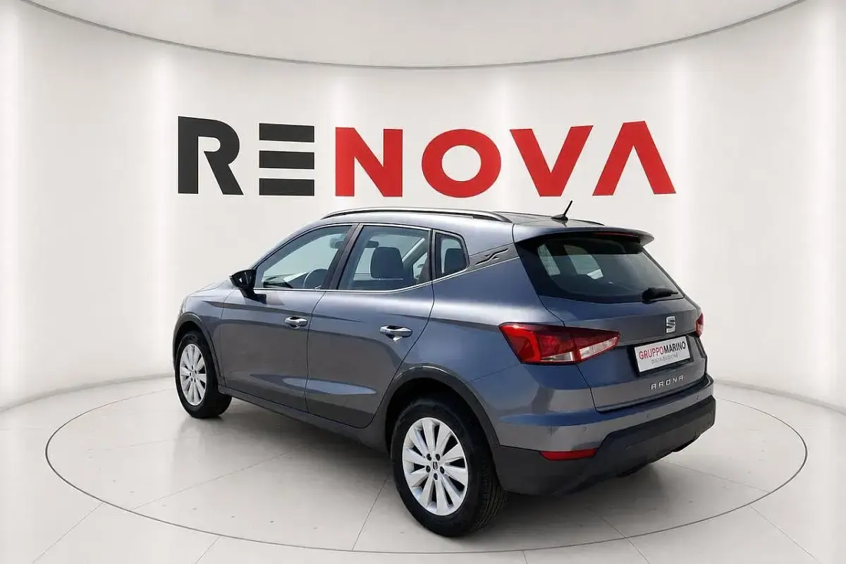 Usata Seat Arona Style 95 CV (69 kW) 2017 Grigio SUV