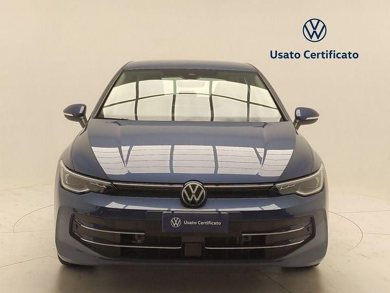 Usata VW Golf VIII Style 150 CV (110 kW) 2025 Anemone blue Utilitaria