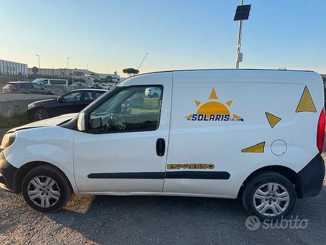 Usata Fiat Doblò 95 CV (69 kW) 2016 Bianco Monovolume