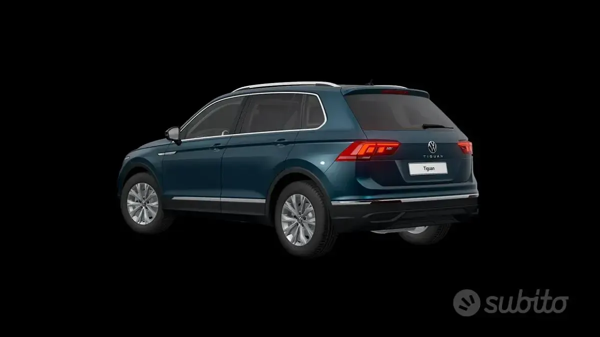 Usata VW Tiguan Life 150 CV (110 kW) 2022 Bluazzurro SUV