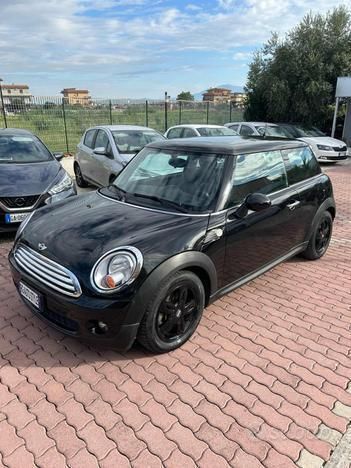 Usata Mini ONE 74 CV (54 kW) 2010 Utilitaria