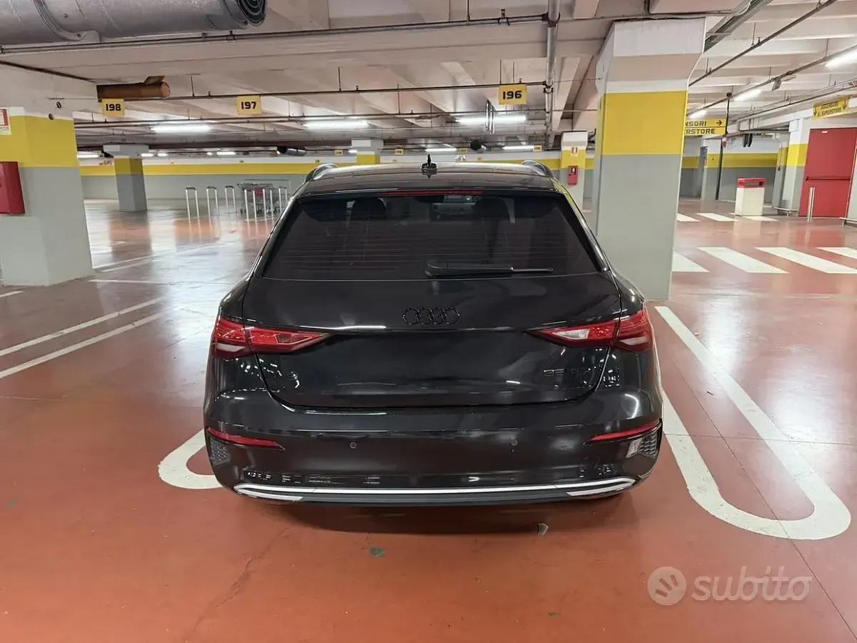 Usata Audi A3 150 CV (110 kW) 2024 Nero Berlina