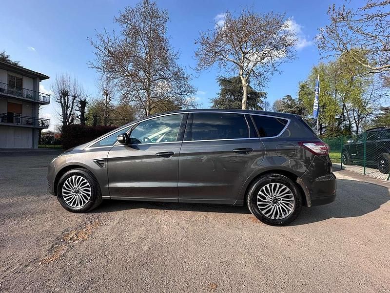 Usata Ford S-MAX Business Edition 150 CV (110 kW) 2018 Nero Monovolume