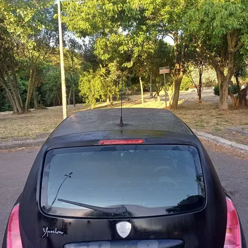 Usata Lancia Ypsilon 60 CV (44 kW) 2006 Utilitaria