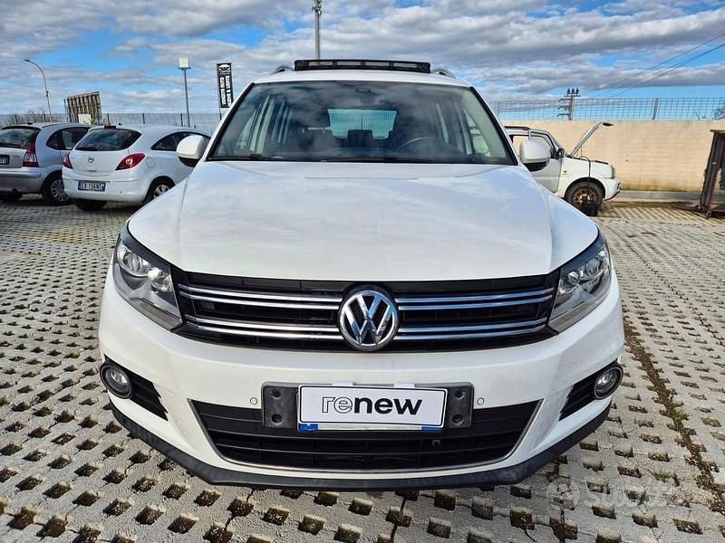 Bianco Usata 2012 VW Tiguan Sportline SUV | 6399 € (Super prezzo) - Immagine 1/4