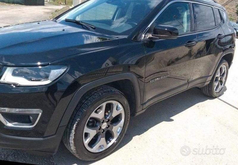 Usata Jeep Compass 120 CV (88 kW) 2017 Nero SUV