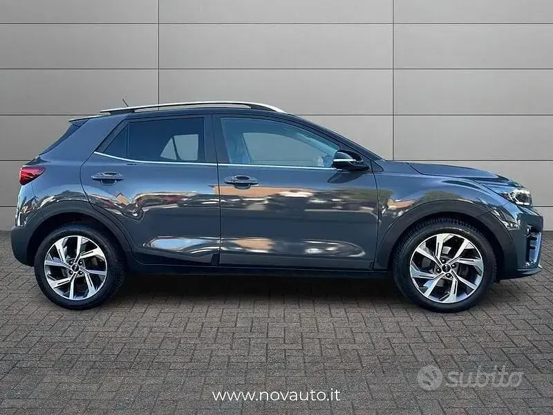 Usata Kia Stonic GT-Line 120 CV (88 kW) 2021 Grigio SUV
