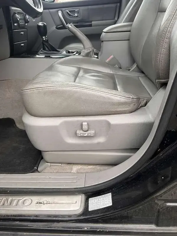 Usata Kia Sorento Active 170 CV (125 kW) 2007 Nero SUV