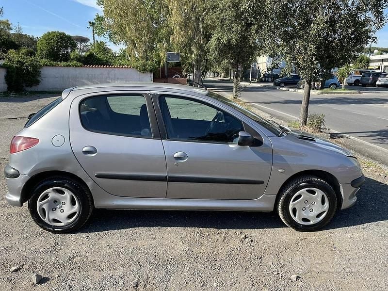 Usata Peugeot 206 2003 Grigio Berlina