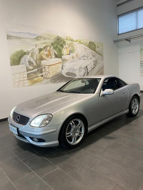 Usata Mercedes SLK32 AMG AMG 354 CV (260 kW) 2001 Argento Cabrio