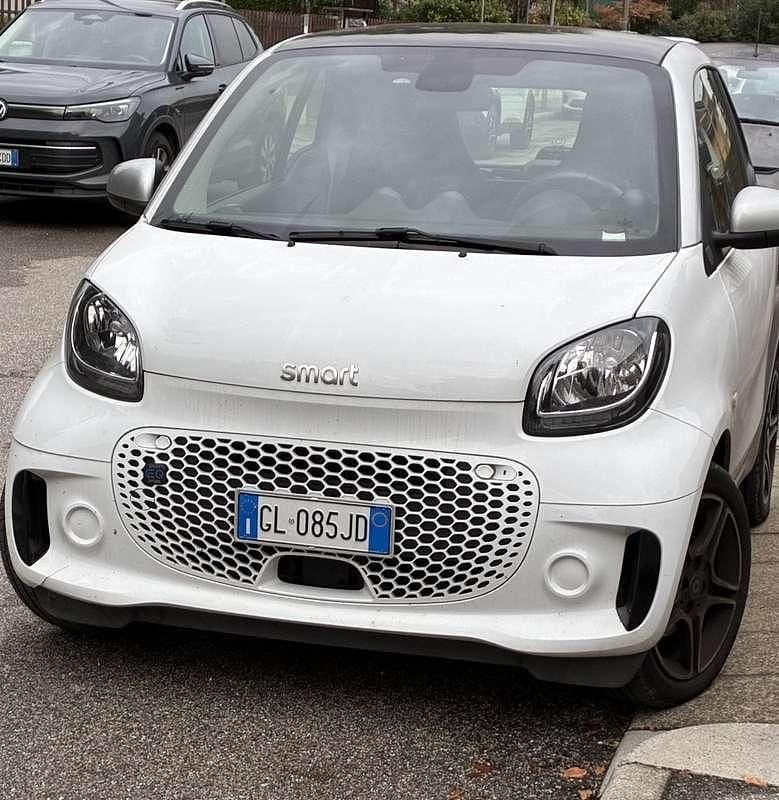 Usata Smart ForTwo Coupé Pulse 60 kW (82 CV) 2022 Utilitaria