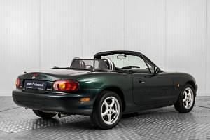 Usata Mazda MX5 111 CV (81 kW) 1999 Verde Cabrio