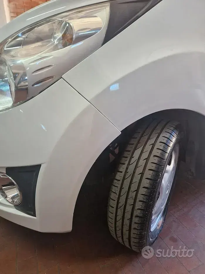 Usata Chevrolet Spark 68 CV (50 kW) 2012 Bianco Utilitaria