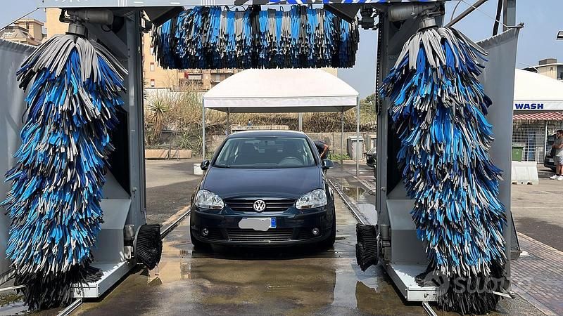 Usata VW Golf VI 2008 Blu Utilitaria