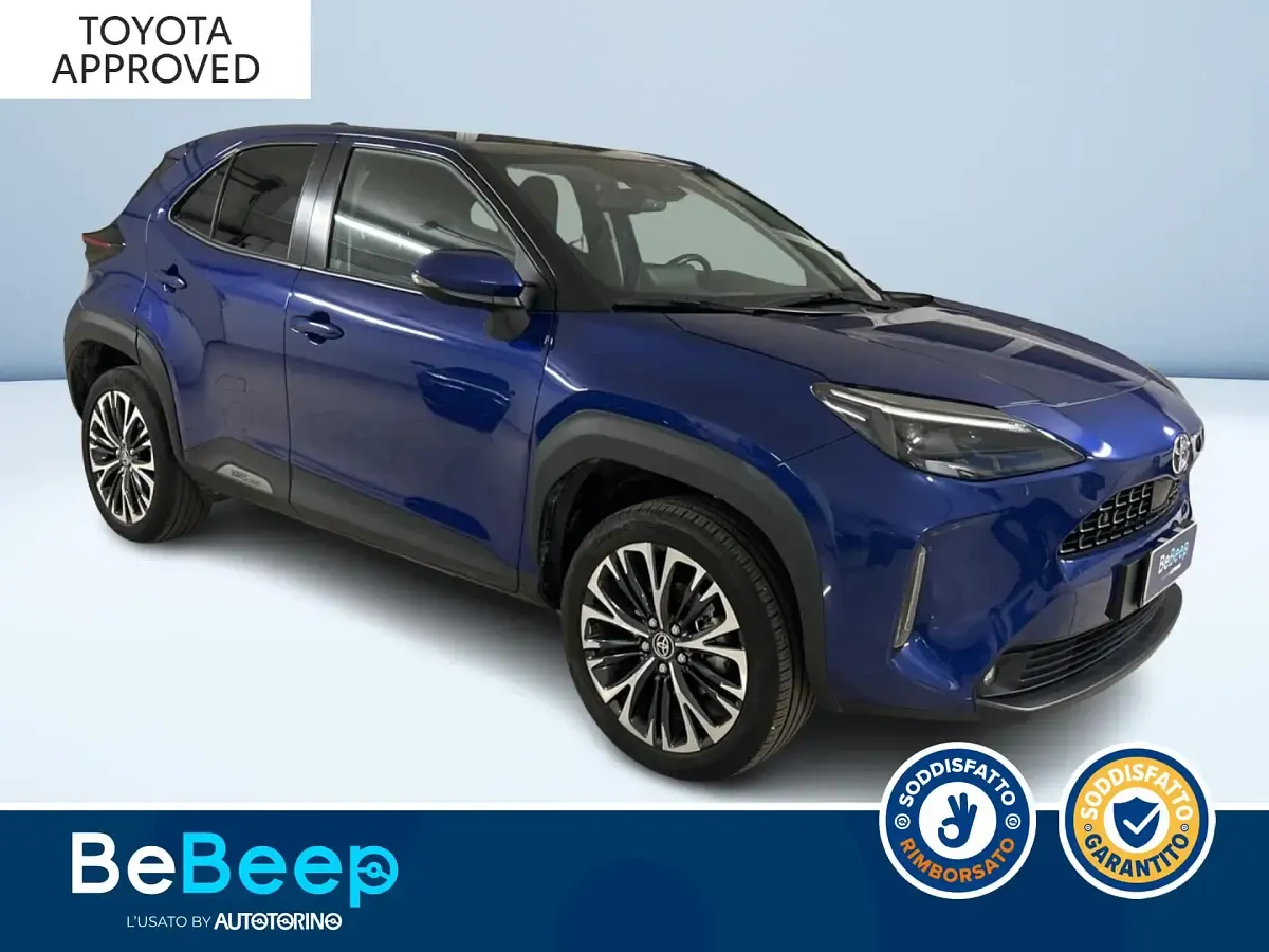 Usata Toyota Yaris Lounge 92 CV (67 kW) 2022 Blu metallizzato Utilitaria