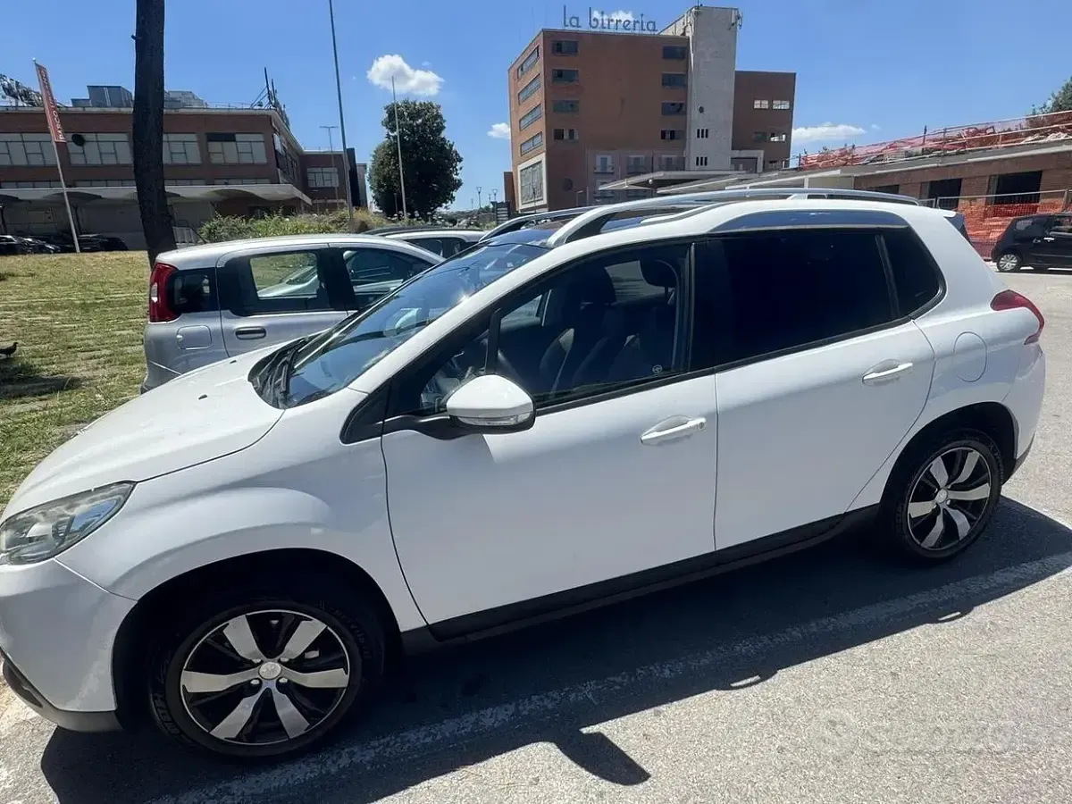Usata Peugeot 2008 82 CV (60 kW) 2013 Bianco SUV