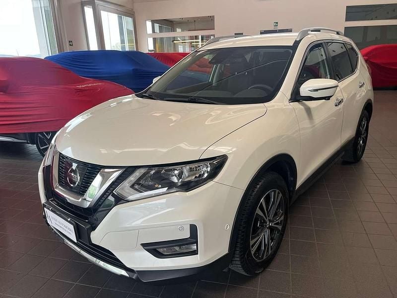 Usata Nissan X-Trail N-Connecta 131 CV (96 kW) 2017 Bianco SUV