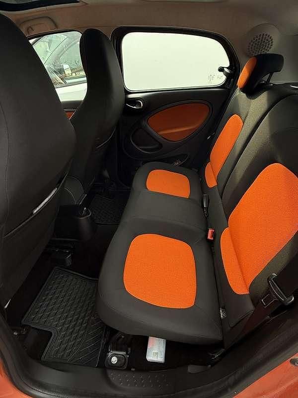 Usata Smart ForFour Passion 75 CV (55 kW) 2014 Utilitaria