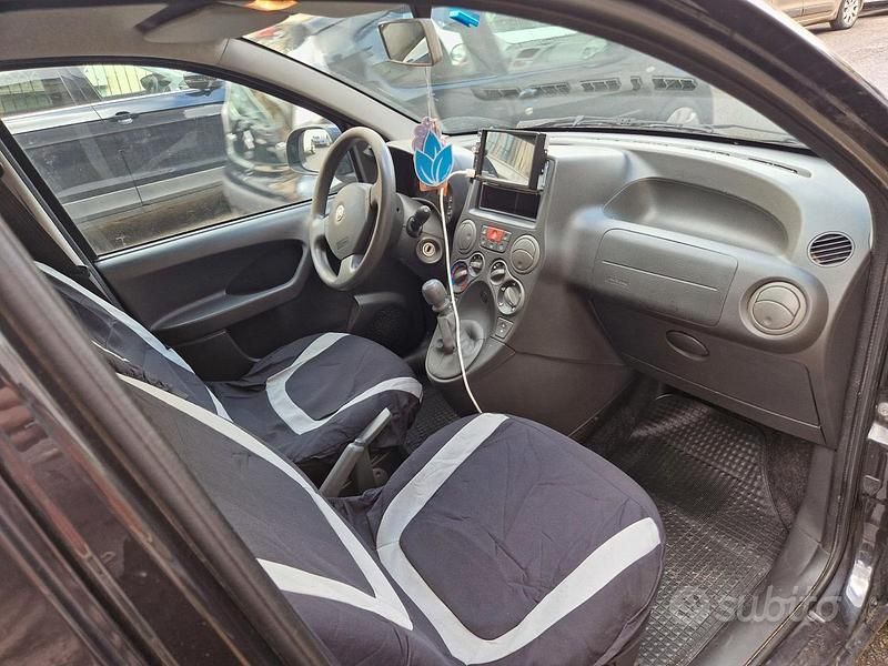 Usata Fiat Panda 54 CV (39 kW) 2011 Nero Utilitaria