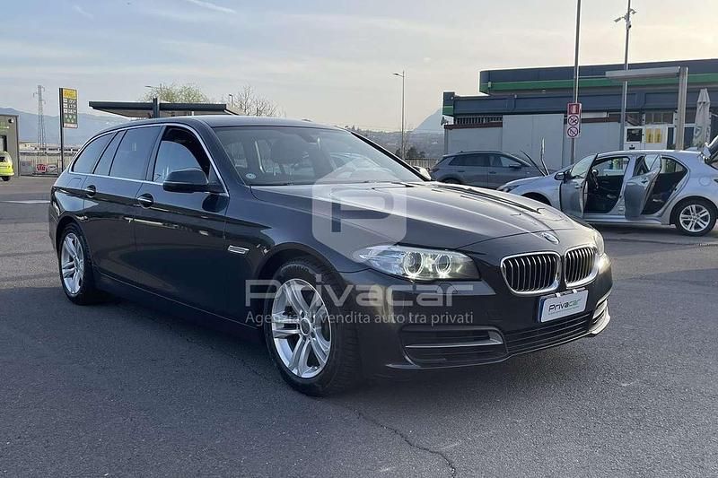 Usata BMW 520 184 CV (135 kW) 2014 Nero Station wagon