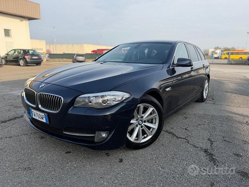 Usata BMW 520 184 CV (135 kW) 2010 Blu Station wagon