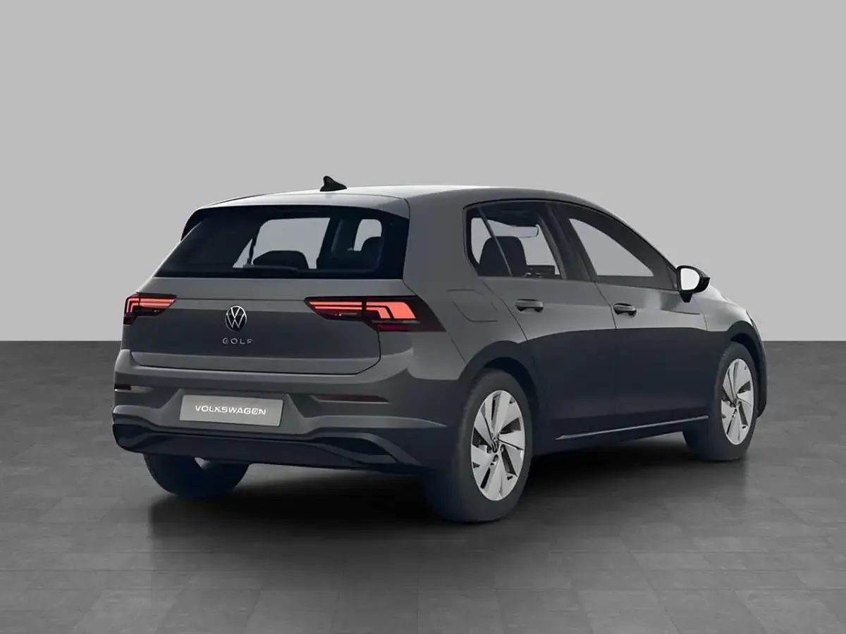 Nuova VW Golf VIII Life 150 CV (110 kW) 2026 Dolphin grey metallizzato Berlina