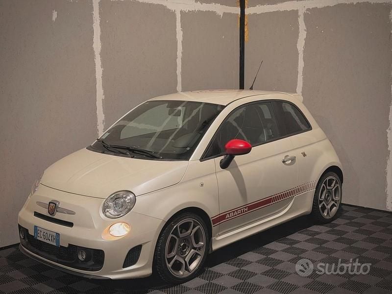 Usata Abarth 500 135 CV (99 kW) 2010 Bianco Berlina