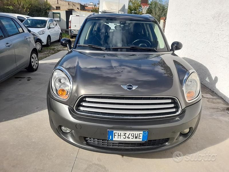 Marrone Usata 2013 Mini Cooper D Countryman SUV | 6800 € (Ottimo prezzo) - Immagine 1/4