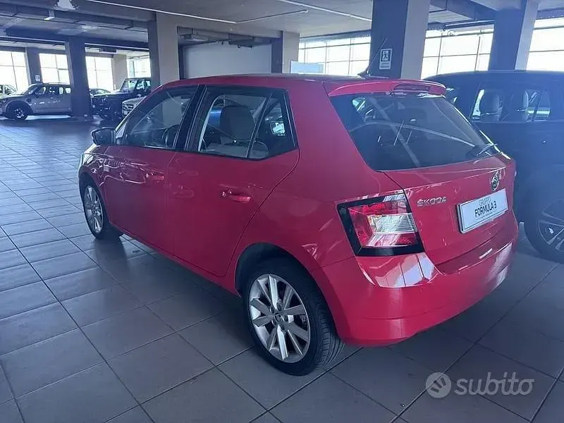 Usata Skoda Fabia Executive 75 CV (55 kW) 2018 Rosso Berlina