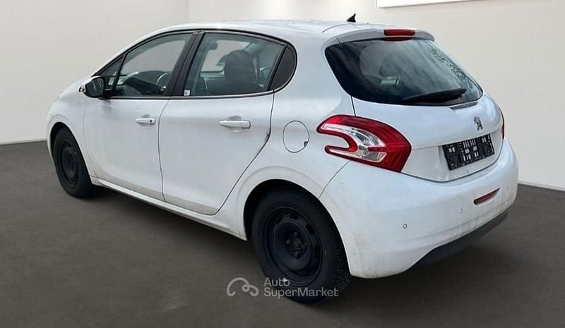Usata Peugeot 208 83 CV (61 kW) 2015 Bianco Utilitaria