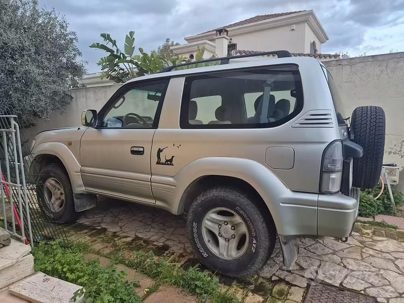 Usata Toyota Land Cruiser 125 CV (91 kW) 2000 Grigio SUV