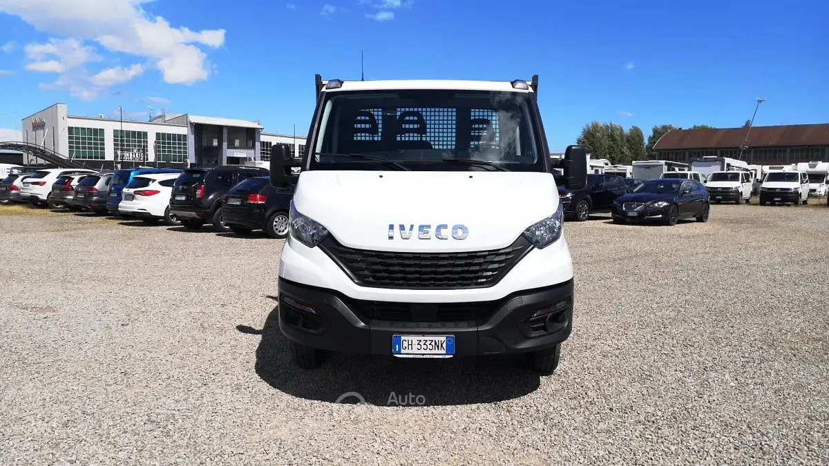 Usata Iveco Daily 155 CV (114 kW) 2021 Bianco Cabrio