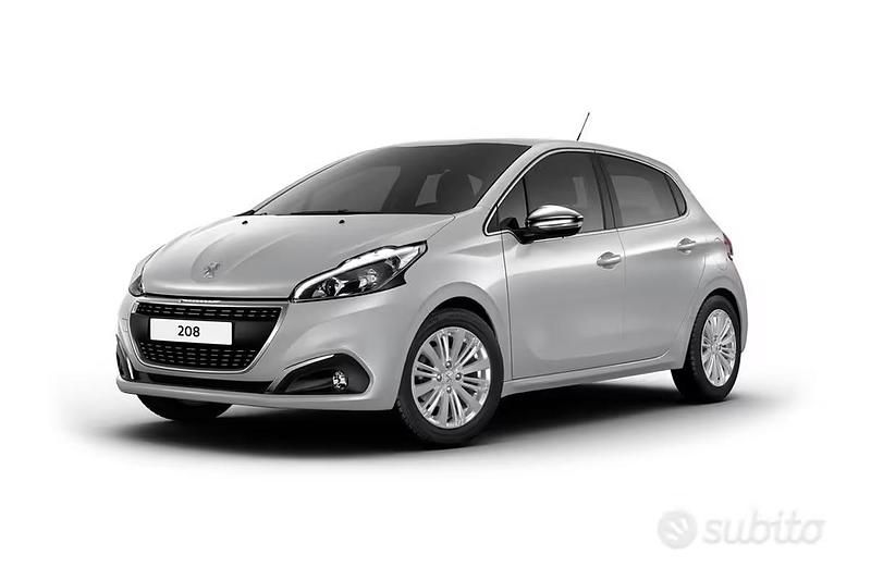 Usata Peugeot 208 Active 82 CV (60 kW) 2019 Bianco Utilitaria