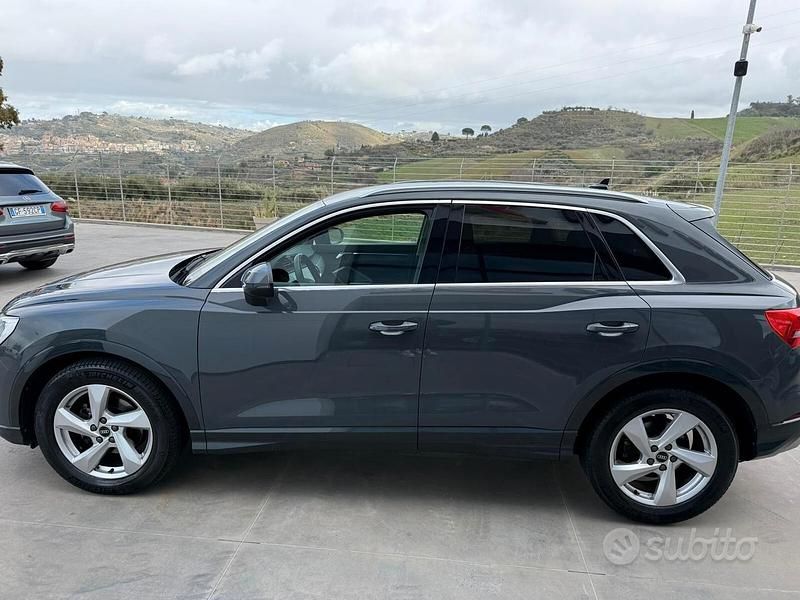 Usata Audi Q3 Advanced 150 CV (110 kW) 2021 Grigio SUV