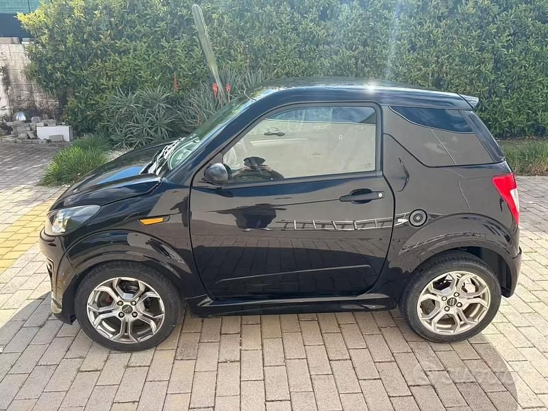 Usata Ligier JS50 2022 Utilitaria