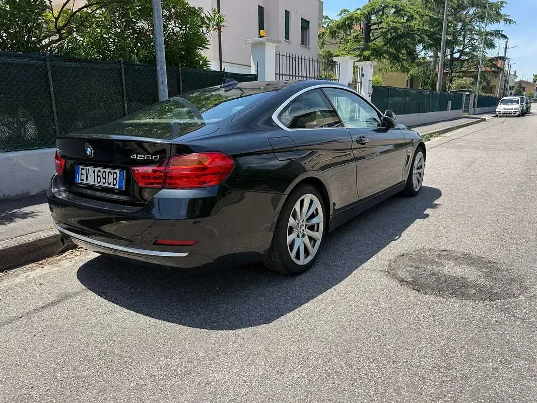 Usata BMW 420 Coupé Efficient Dynamics 184 CV (135 kW) 2014 Nero Coupé