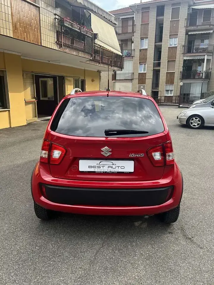Usata Suzuki Ignis 90 CV (66 kW) 2017 Rosso SUV
