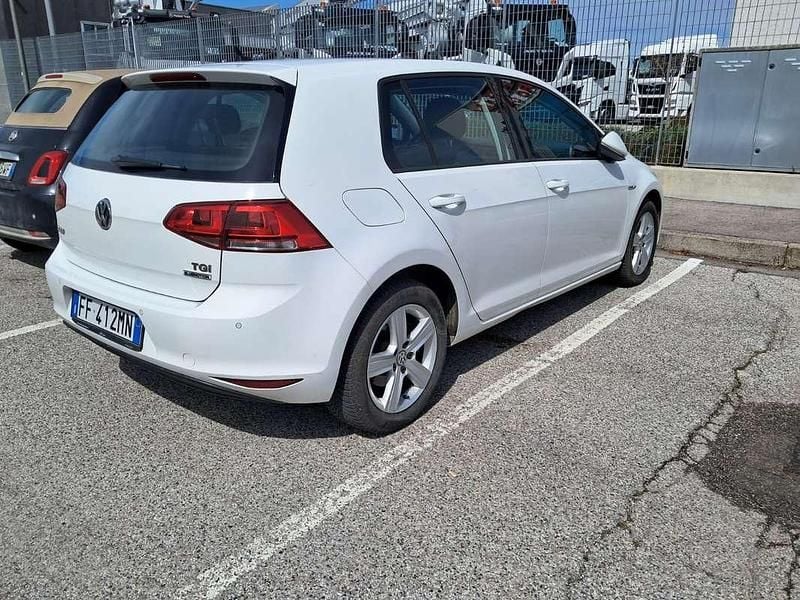 Usata VW Golf VII Highline 110 CV (80 kW) 2016 Bianco Berlina