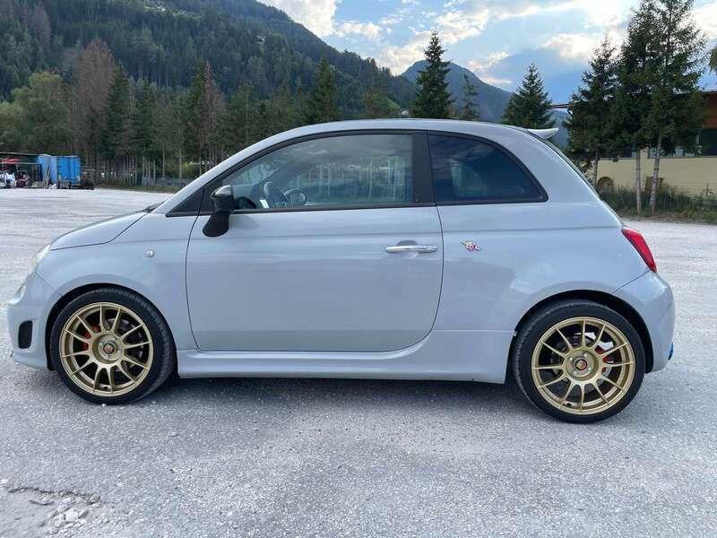 Usata Abarth 500C 140 CV (102 kW) 2010 Perla Cabrio