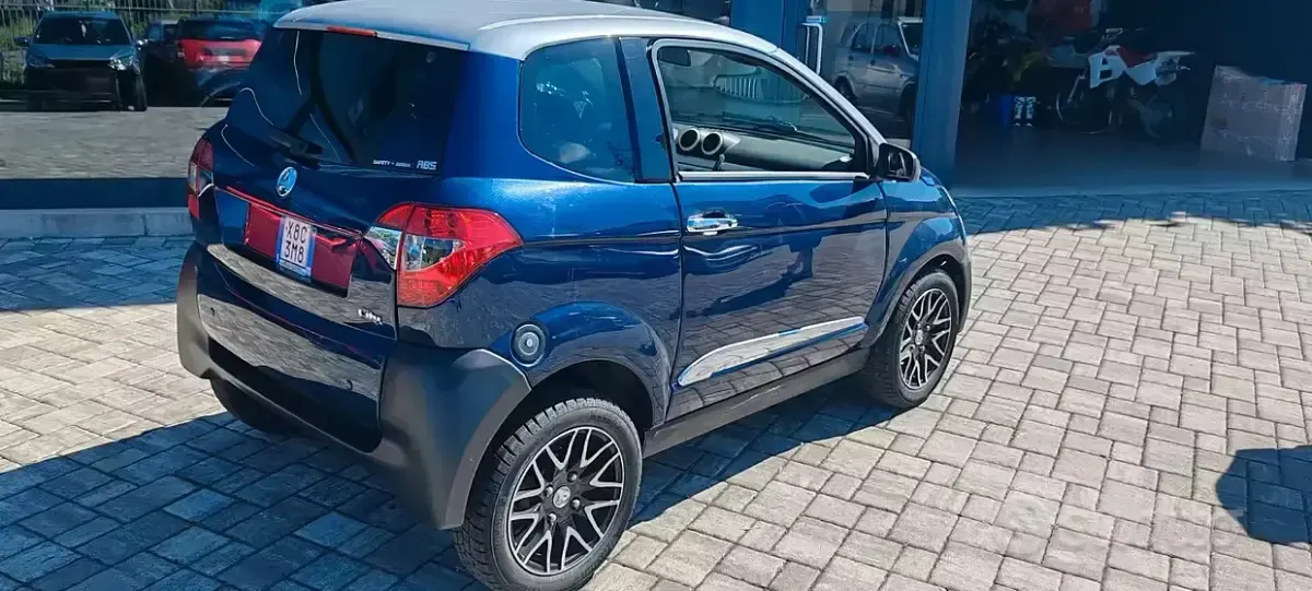 Usata Aixam City Premium 2014 Bluazzurro Berlina