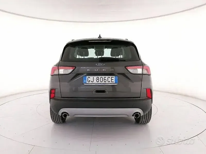 Occasion Ford Kuga Business Edition 120 ch (88 kW) 2022 Gris SUV