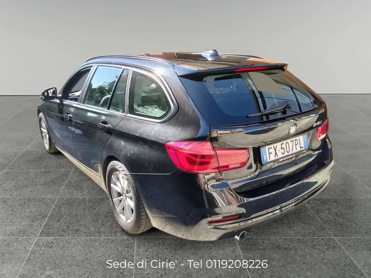 Usata BMW 318 Advantage 150 CV (110 kW) 2019 Nero Station wagon