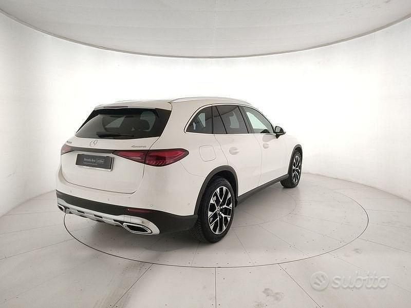 Usata Mercedes GLC200 Advanced 204 CV (150 kW) 2023 Bianco SUV